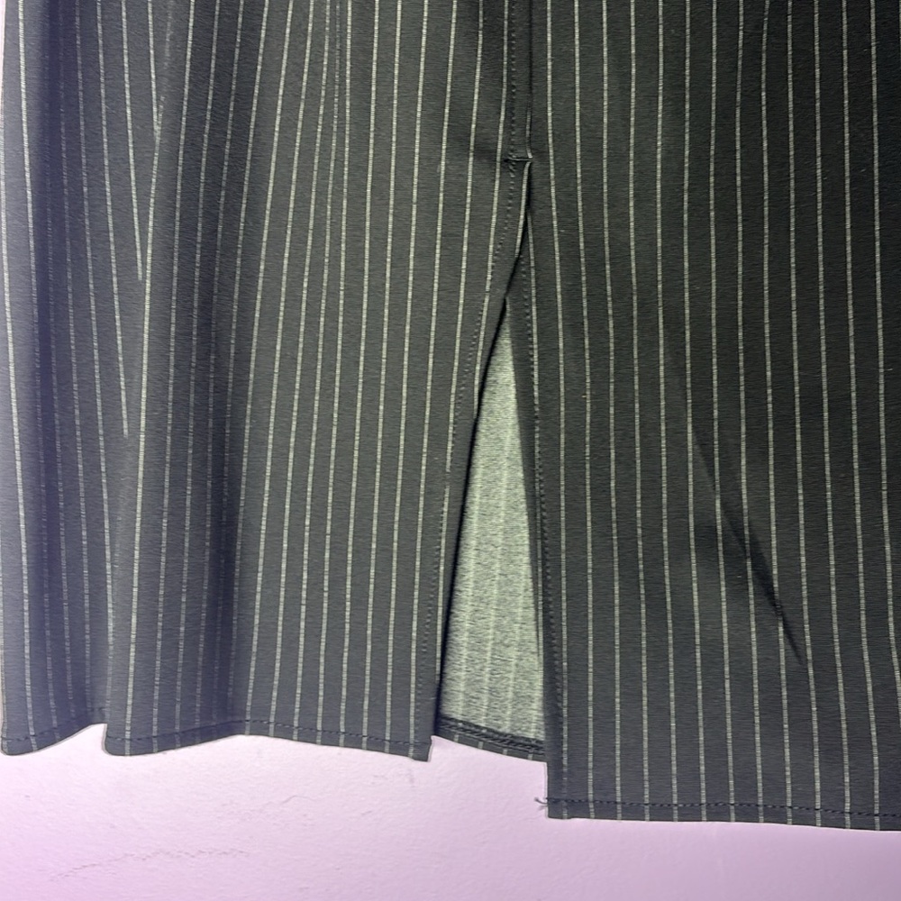 Black Striped Pencil Slit Skirt - Picture 5 of 13